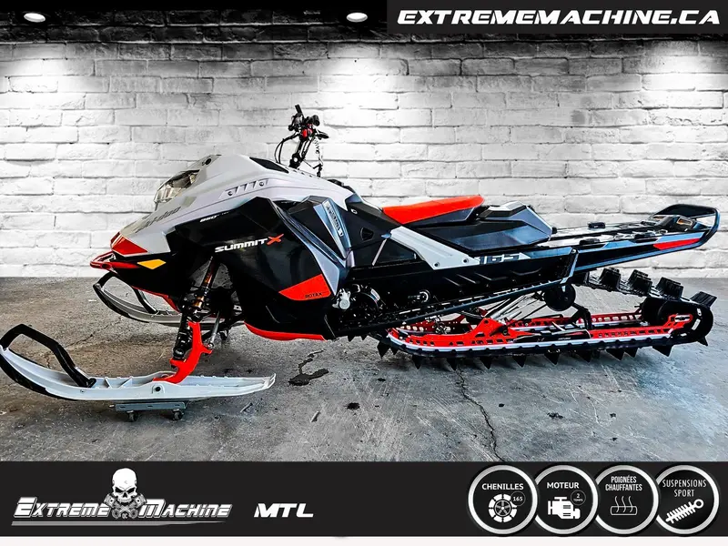 2021 SKIDOO SUMMIT X 850 ETEC AVEC ENSEMBLE EXPERT PRÊT POUR LA SAISON!!!