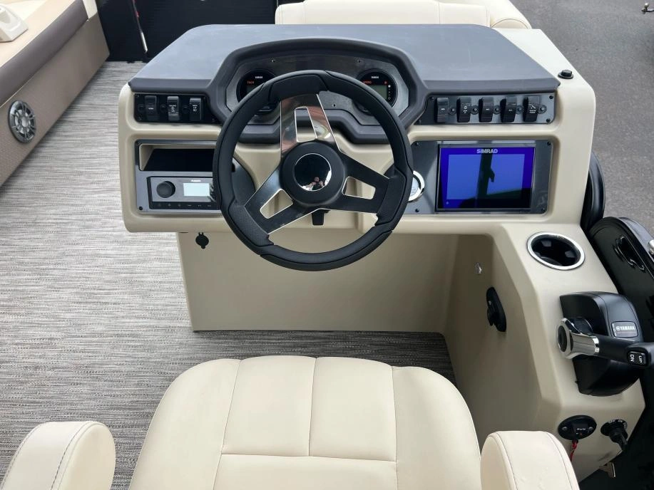 Godfrey Marine Sweetwater 2086 Split Bench 2023 alt