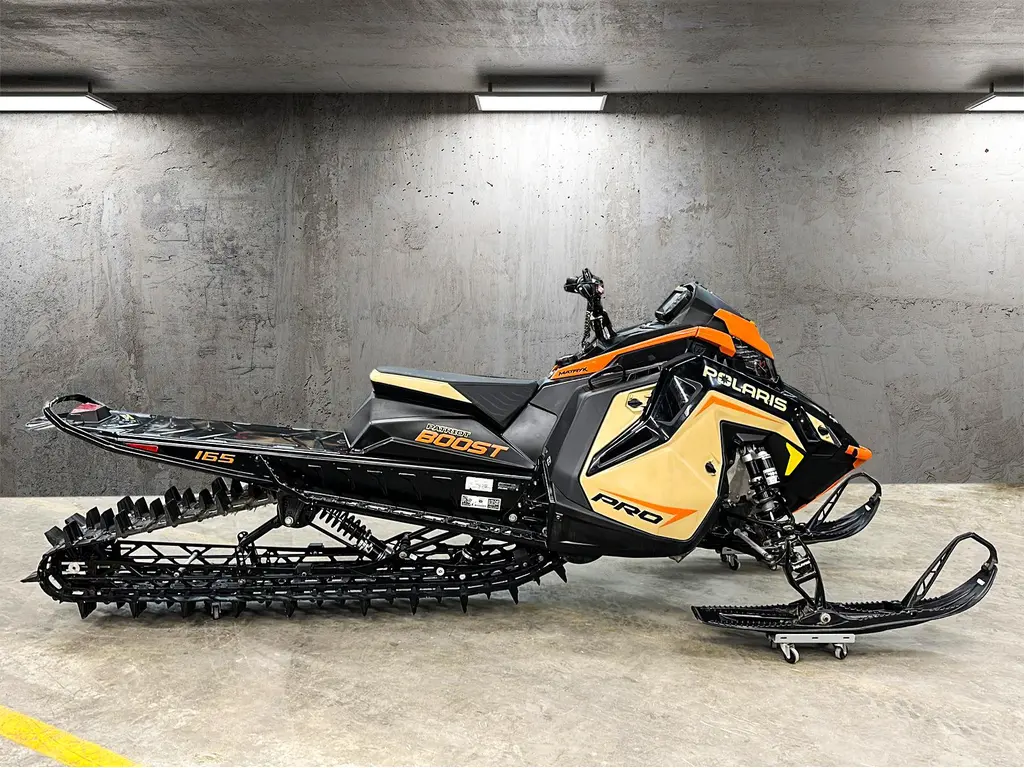 2022 Polaris PRO RMK MATRYX BOOST 165 760 KM