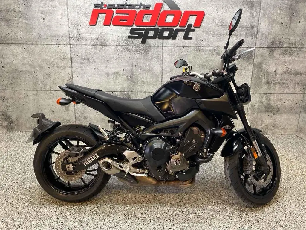 Yamaha FZ09 2018