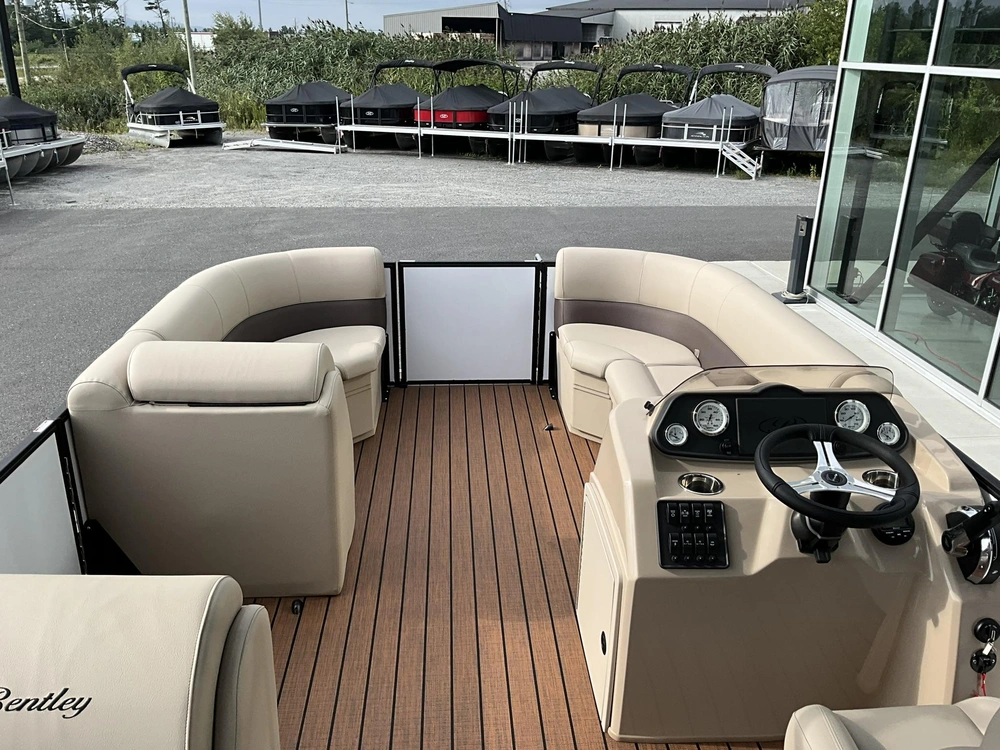 Bentley Le 200 Cw 1 445$ De Réduction, Offre Printanière 2023 alt