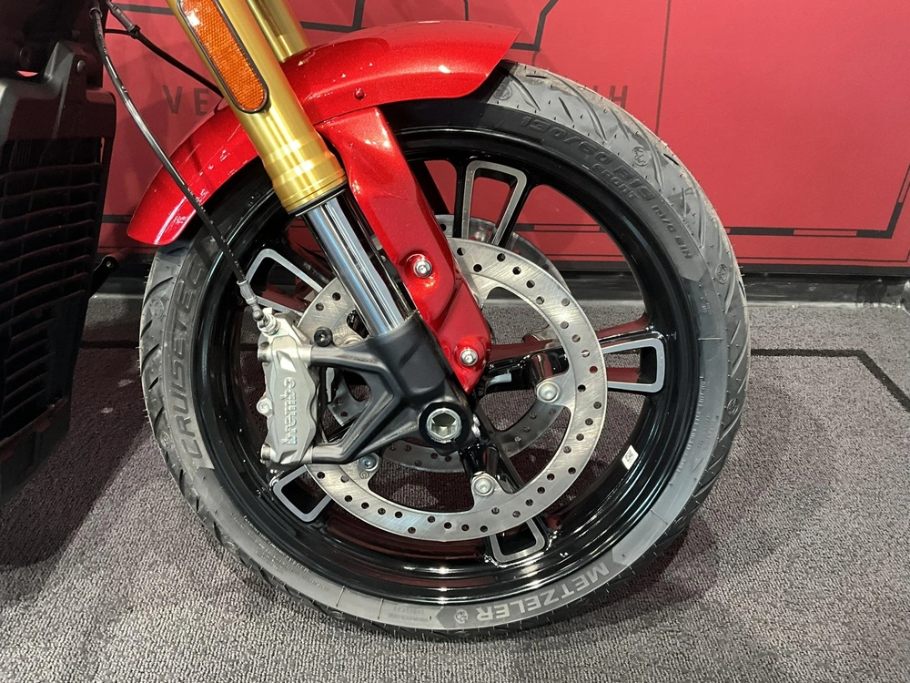 Indian Motorcycle Scout 101 2025 alt