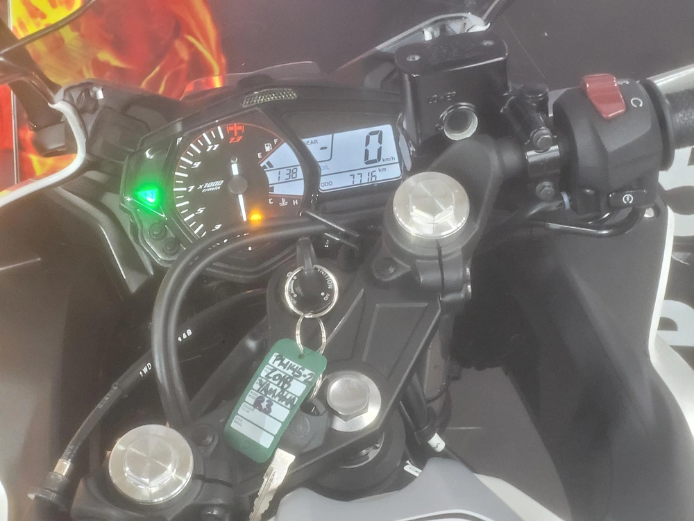 Yamaha Yzf-r3 2018 alt