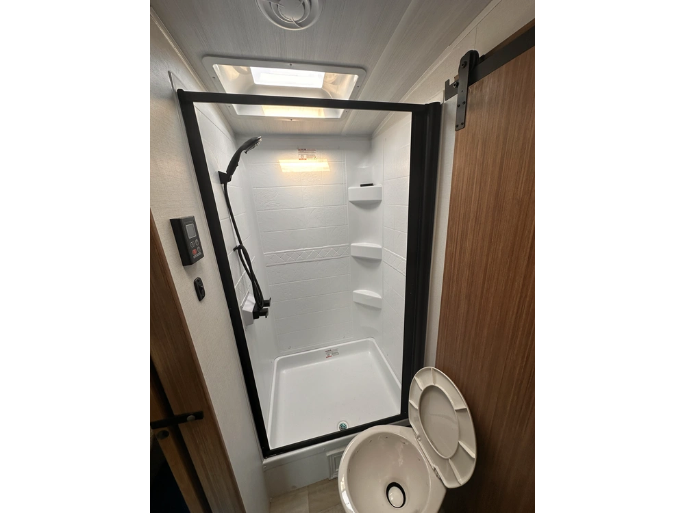 2026 Keystone Rv Passport 253rd alt