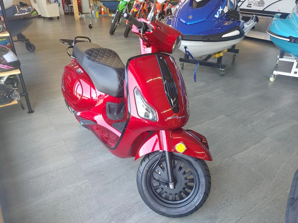 Scootterre Portofino 2023 alt