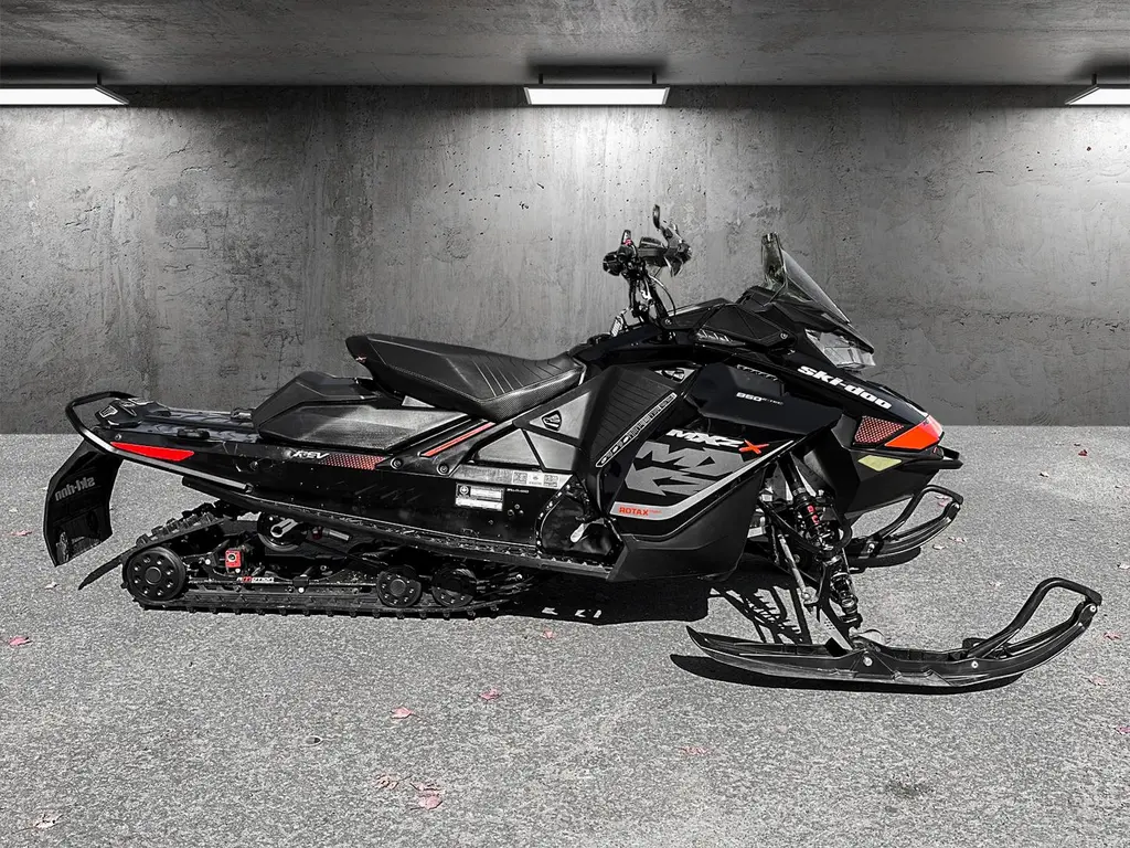 2018 Ski-Doo MXZ X 850 E-TEC