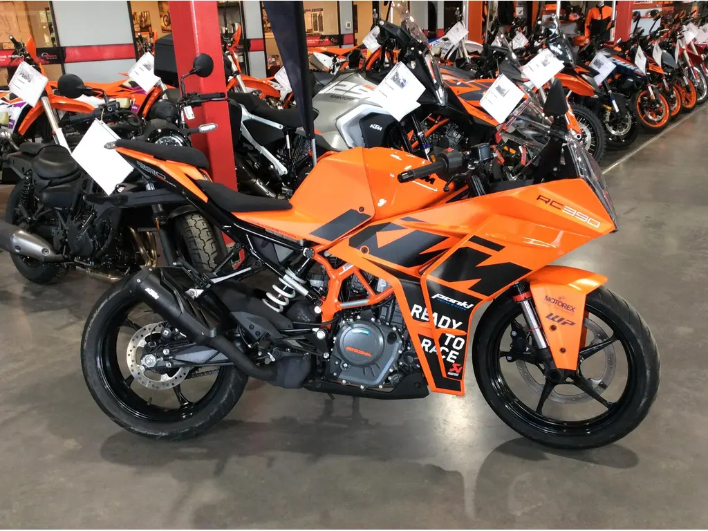 2023 KTM RC 390