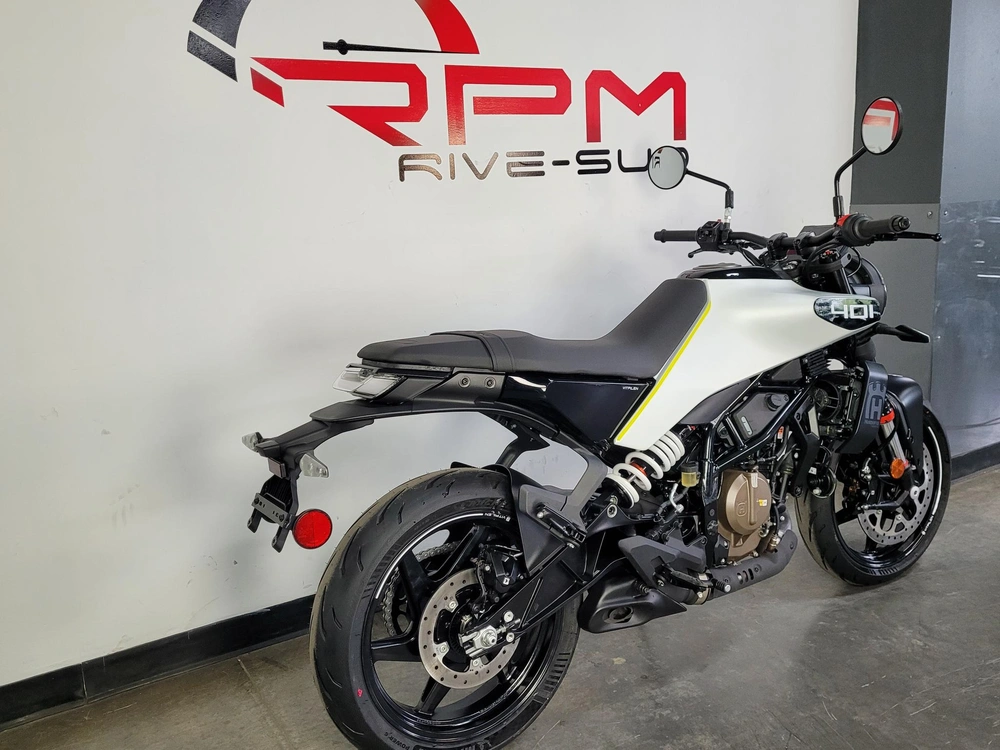 Husqvarna Vitpilen 401 *0.99%/60 Mois💳 2024 alt