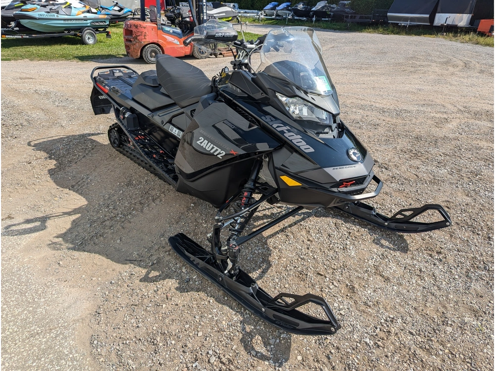 2021 Ski-doo Renegade® X Rotax® 850 E-tec® Adj. Kit Ripsaw 1.25 Black alt