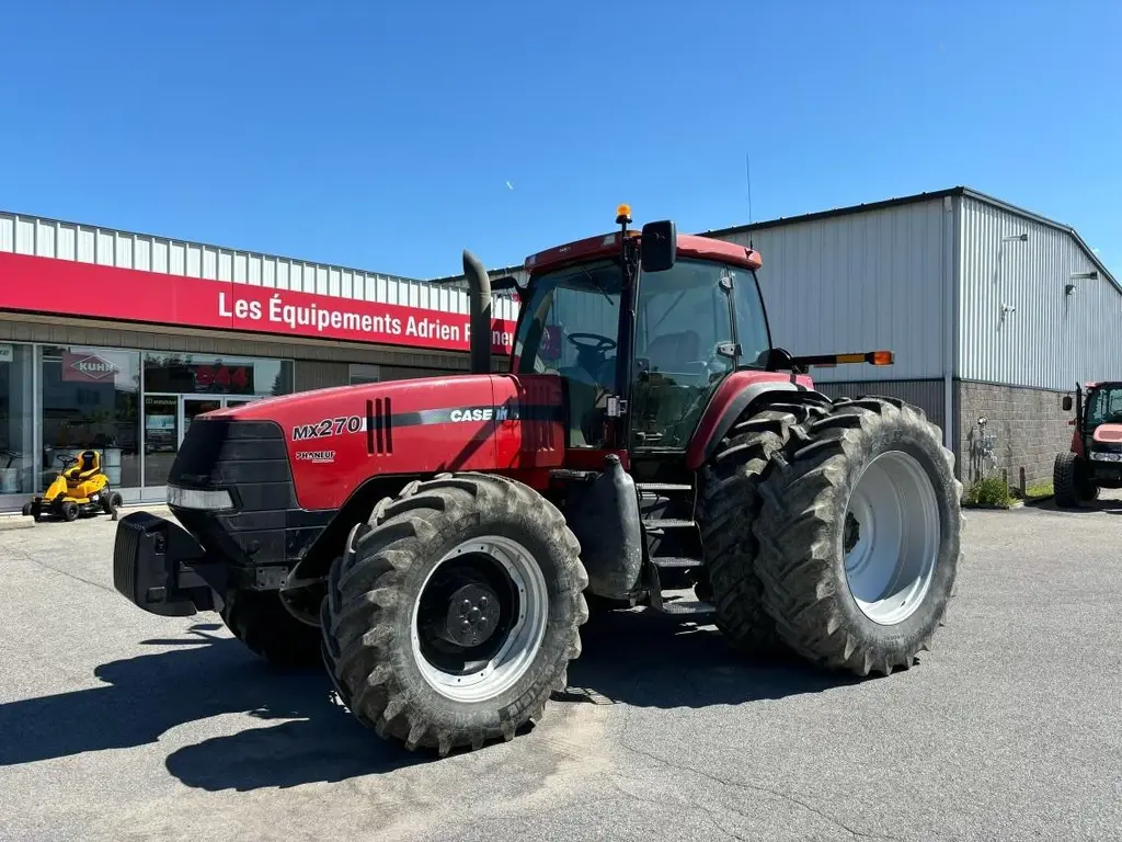 Case IH MX270 2000 d'occasion à Upton - Phaneuf - Équipements Agricoles