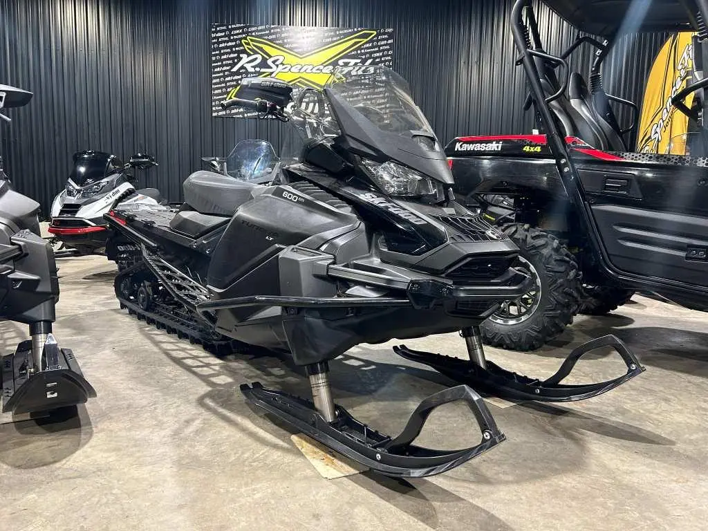 Ski-Doo TUNDRA LT 600EFI 2023