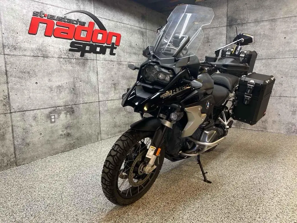 2022 BMW R1250GS