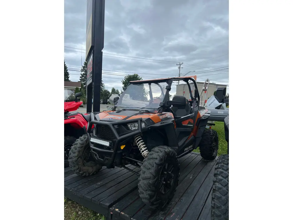 2014 Polaris RZR XP 1000