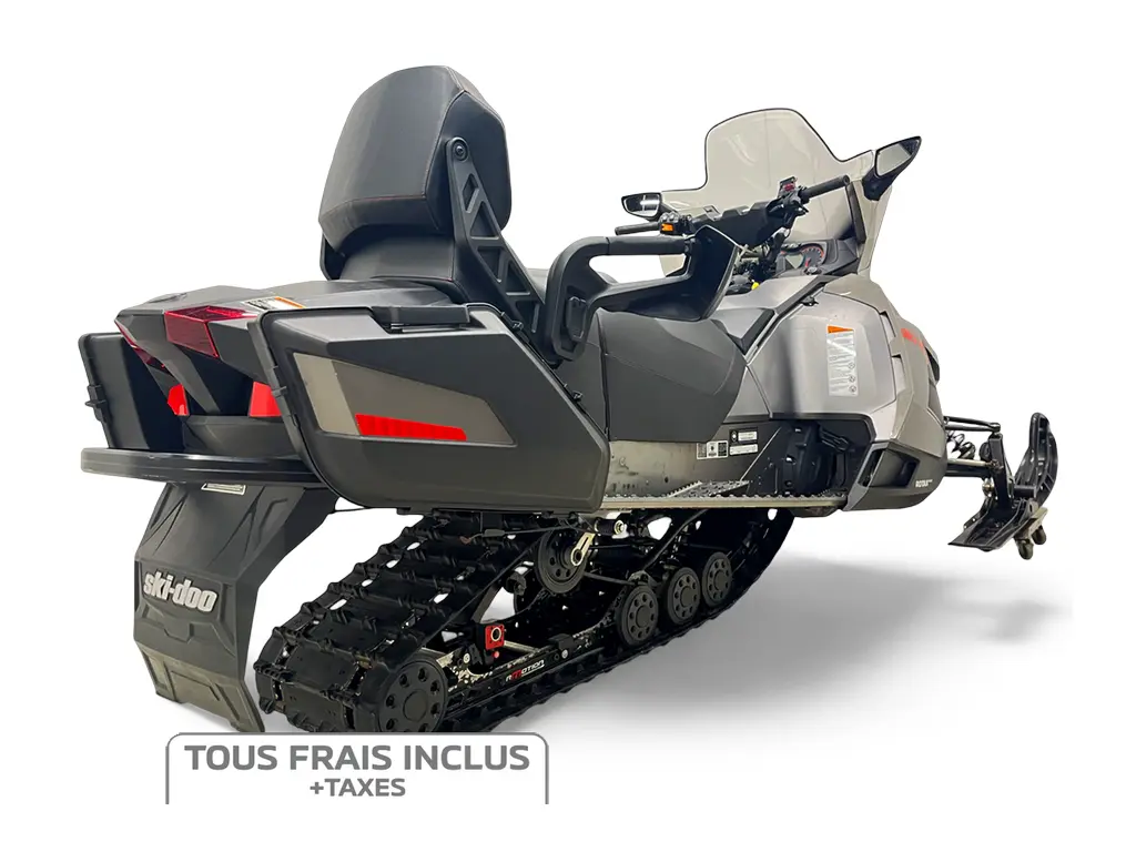 2015 Ski-Doo Grand Touring 1200 SE 4-tec - Frais inclus+Taxes