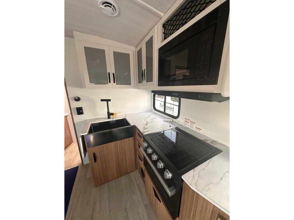 2026 Keystone Rv Passport 253rd alt