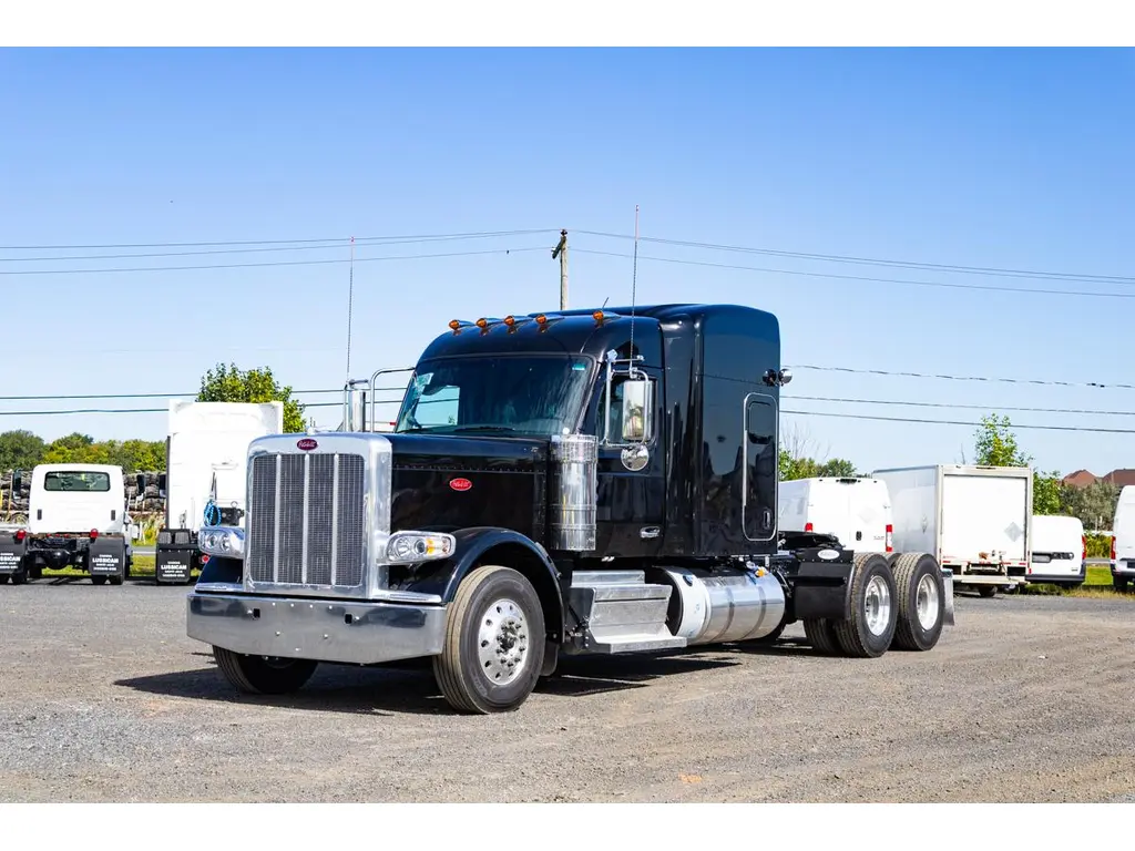 2025 Peterbilt 589 