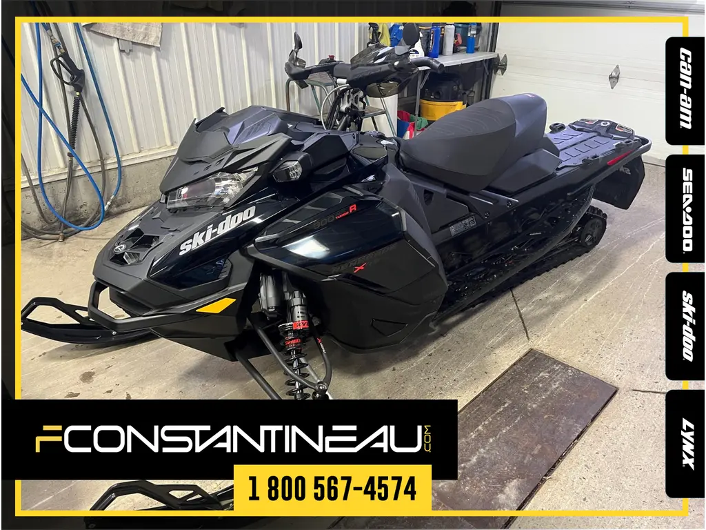 Ski-Doo Renegade XRS 900 ACE Turbo R  2023