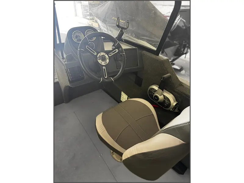 2023 Starcraft Storm 176 DC