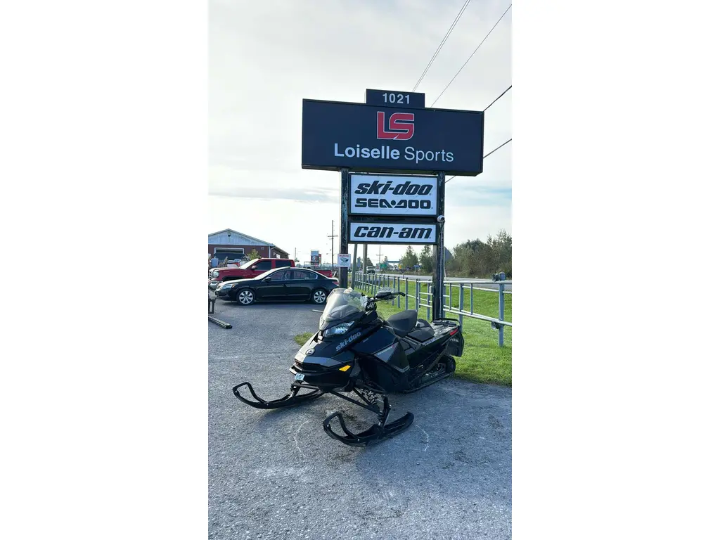 2019 Ski-Doo RENEGADE X 850 