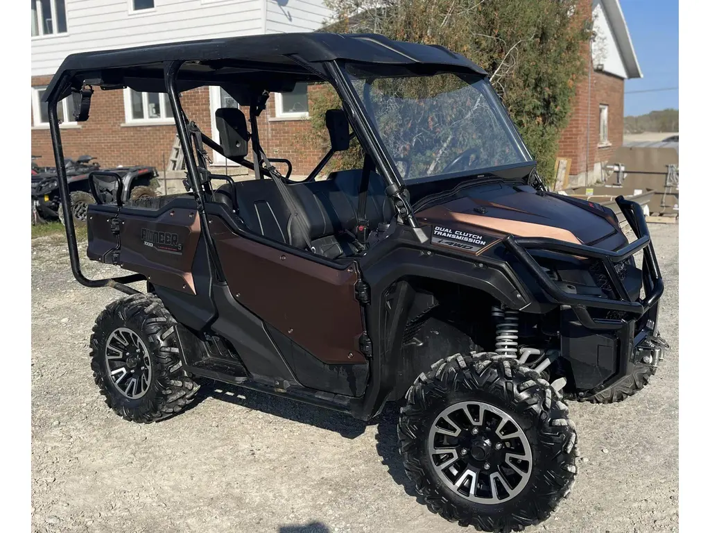 2021 Honda Pioneer 1,000-5 LE EPS