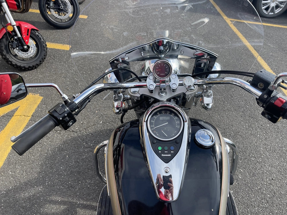 Kawasaki Vn 900 2011 alt