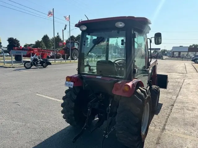 2017 Mahindra 2538