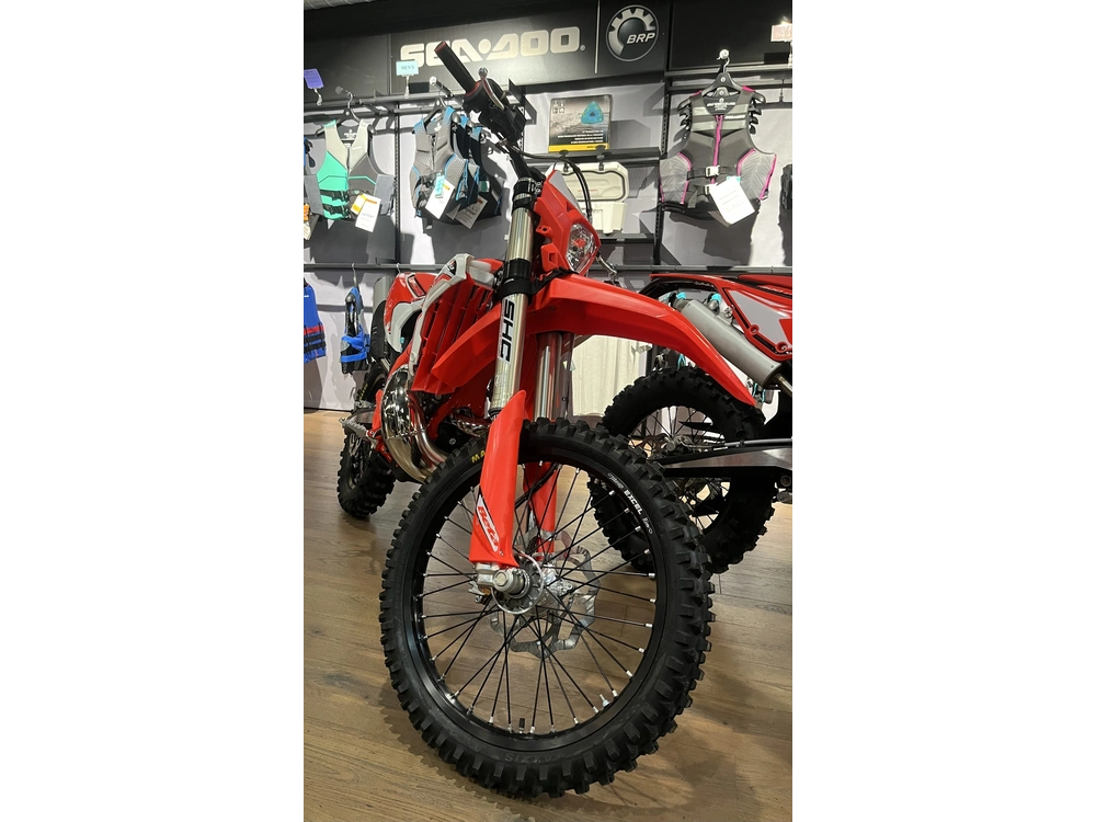 2025 Beta 250 Rr Xpro alt