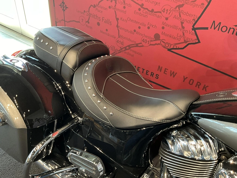 2024 Indian Motorcycle Springfield alt