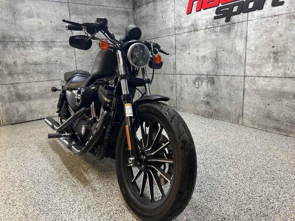 Harley-Davidson XL883N IRON 883 2014