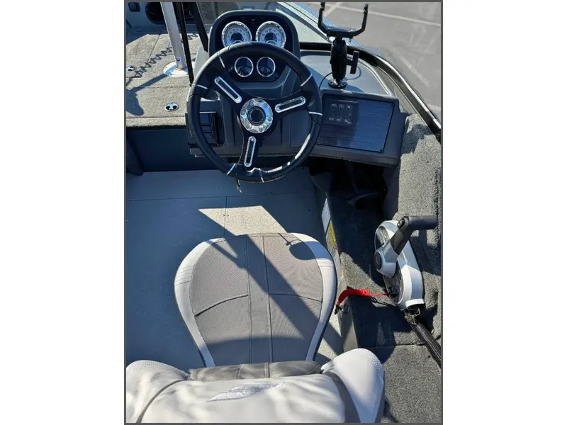 2023 Starcraft Storm 176 DC