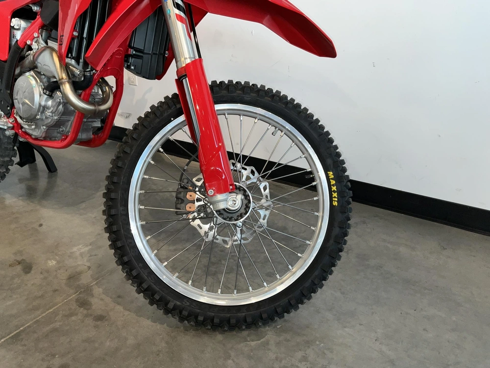 Gas Gas Mc 250f 2025 alt