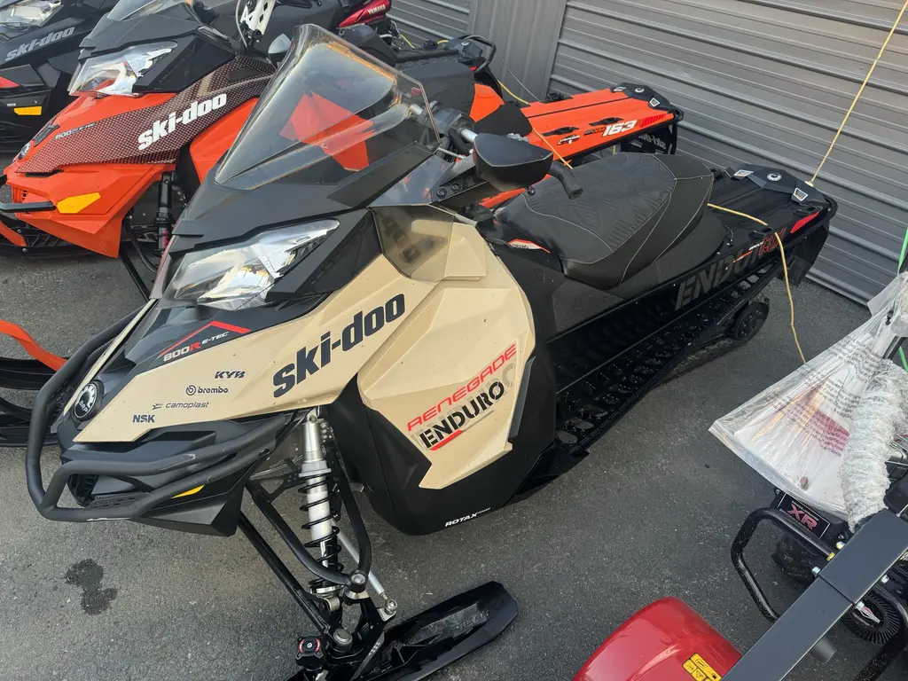 2016 Ski-Doo renegade enduro