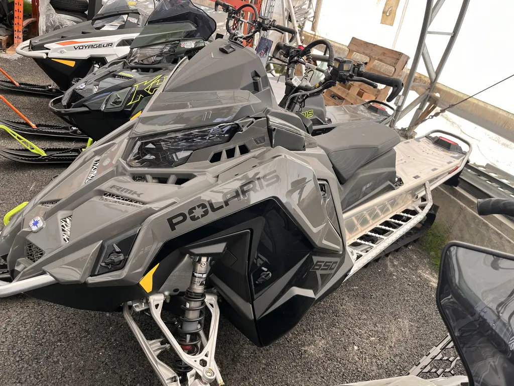Polaris 650 PRO RMK 155  2024