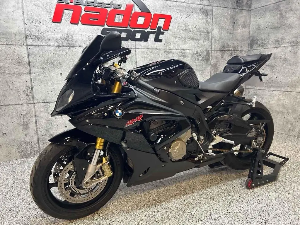 BMW S1000RR 2016