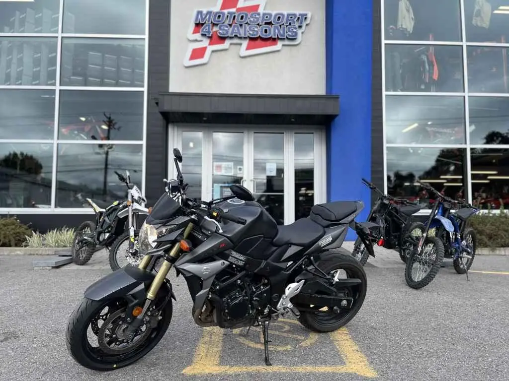 Suzuki GSX S 750 2016