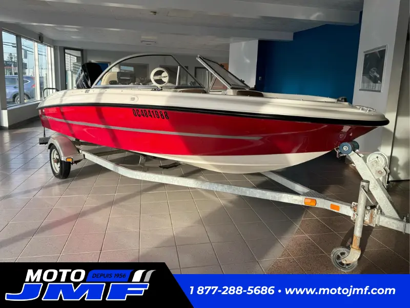 2015 Bayliner 160 Hors-bord