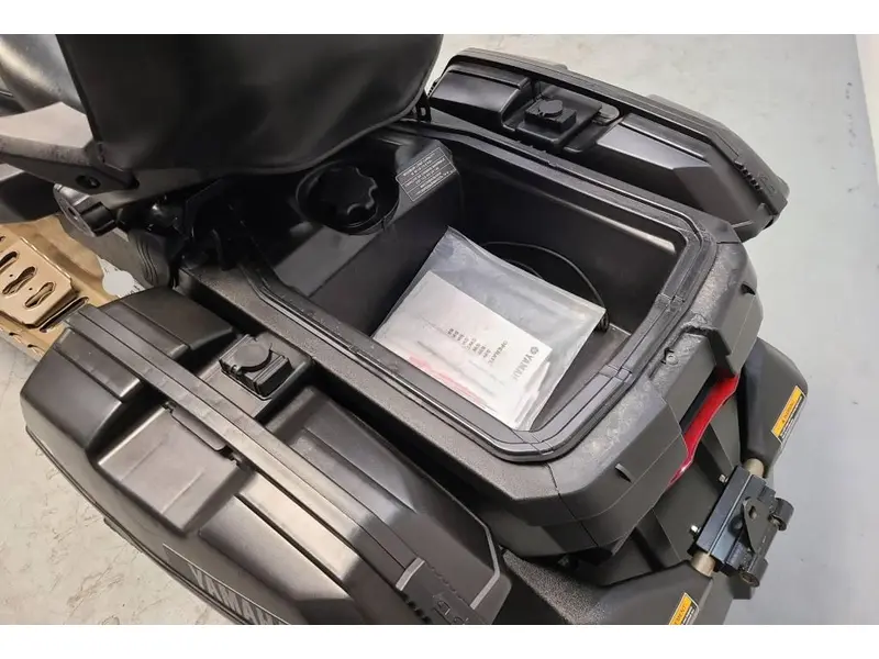 2023 Yamaha Sidewinder S-TX GT