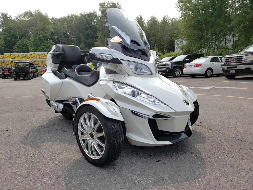 2016 Can-Am SPYDER RT-LIMITED