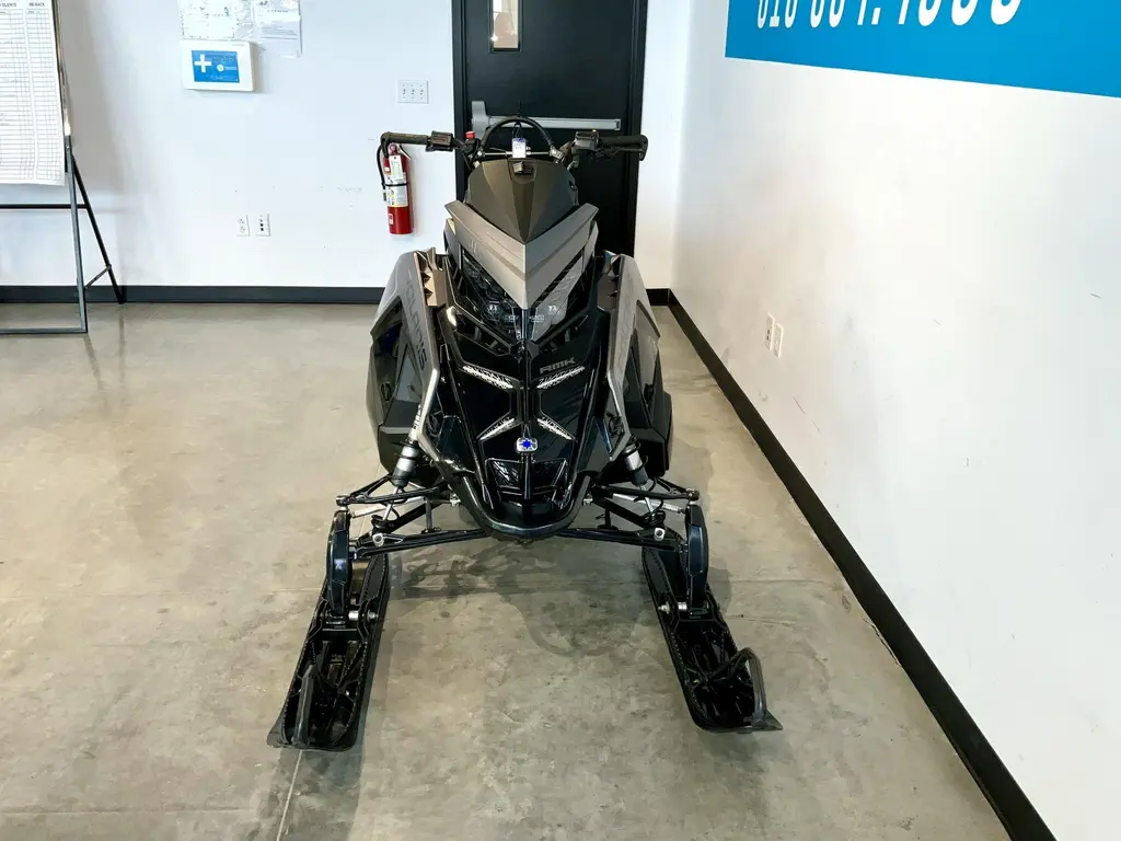 Used 2022 Polaris Boost RMK Pro Slash 163 in Sherbrooke Used 2022 Polaris Boost RMK Pro Slash 163 in Sherbrooke