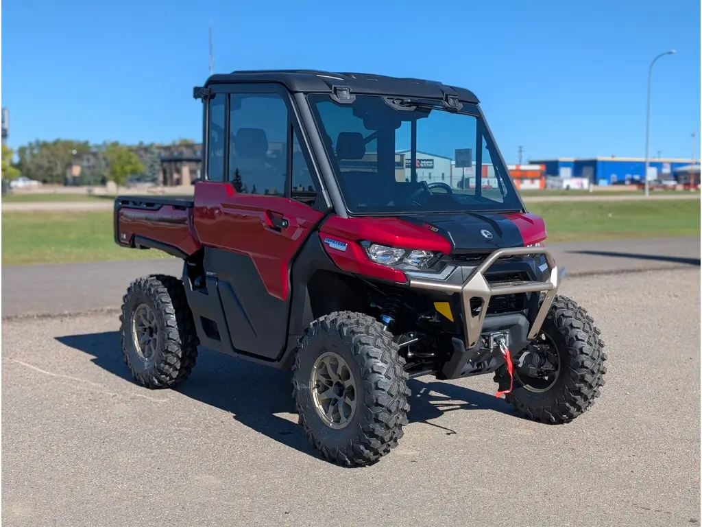 2025 Can-Am Defender Limited HD10