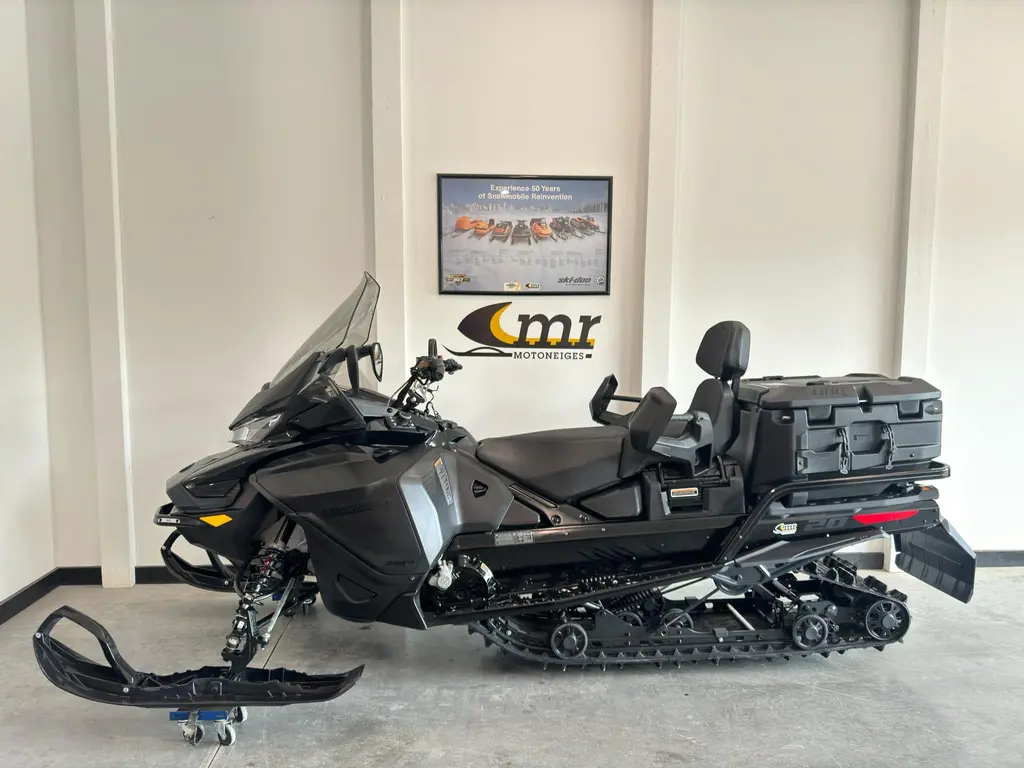 2024 Ski-Doo EXPEDITION SE 900ACE