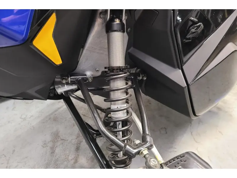 2023 Polaris ProStar S4 Voyageur 146