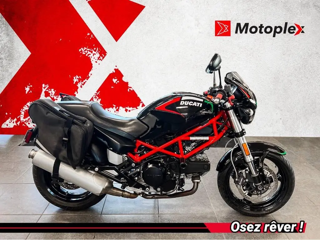 2007 Ducati monster 696