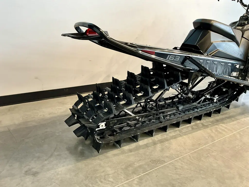Used 2022 Polaris Boost RMK Pro Slash 163 in Sherbrooke Used 2022 Polaris Boost RMK Pro Slash 163 in Sherbrooke