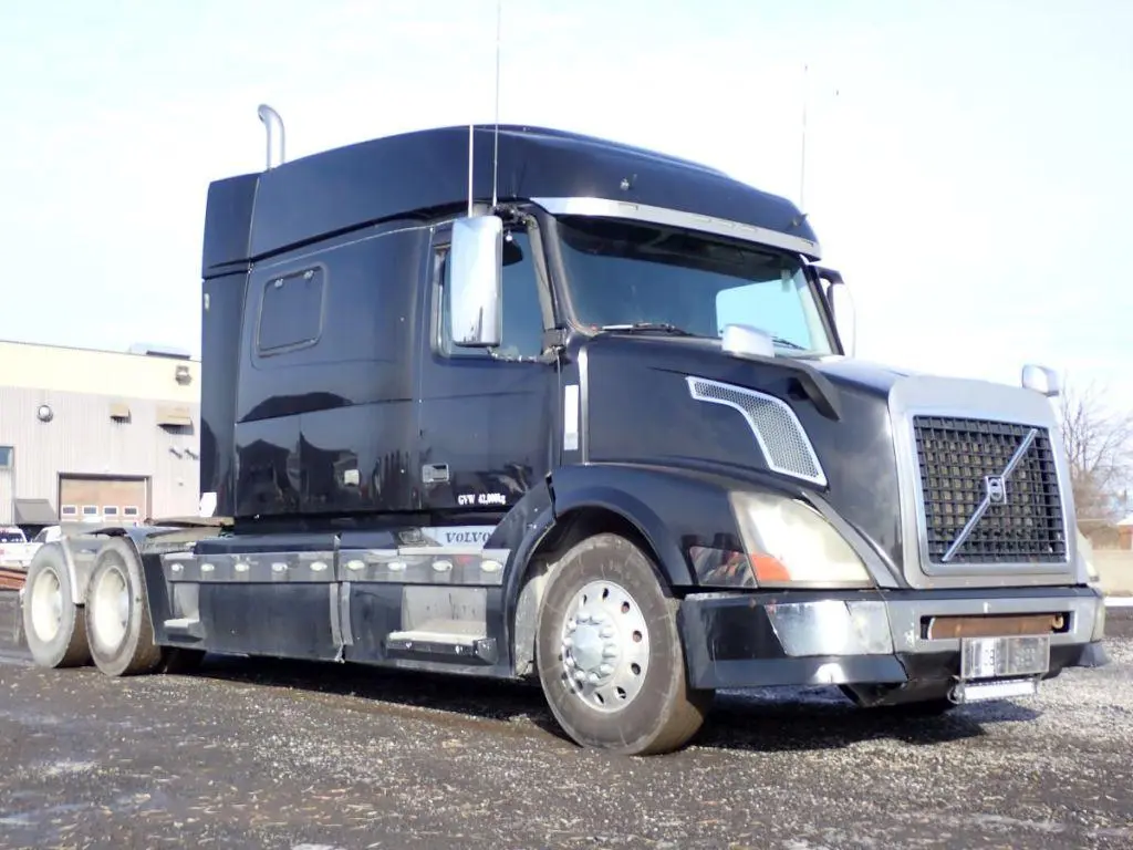 2013 Volvo VNL730 