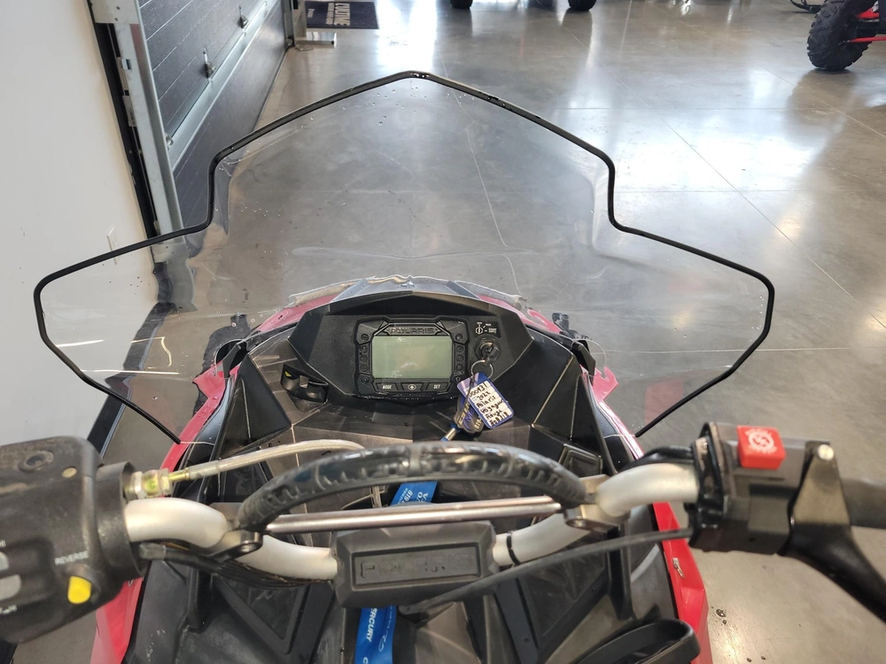 Polaris 550 Voyageur 155 Es Nouveau Prix 2022 alt