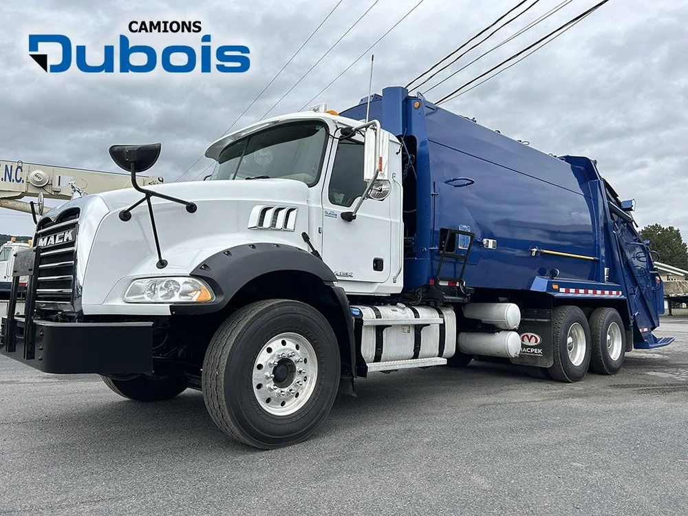2016 Mack Gu813 alt