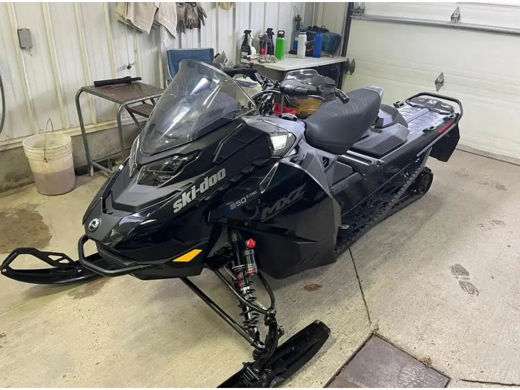 Ski-Doo MXZ BLIZZARD 850 E-TEC 2024