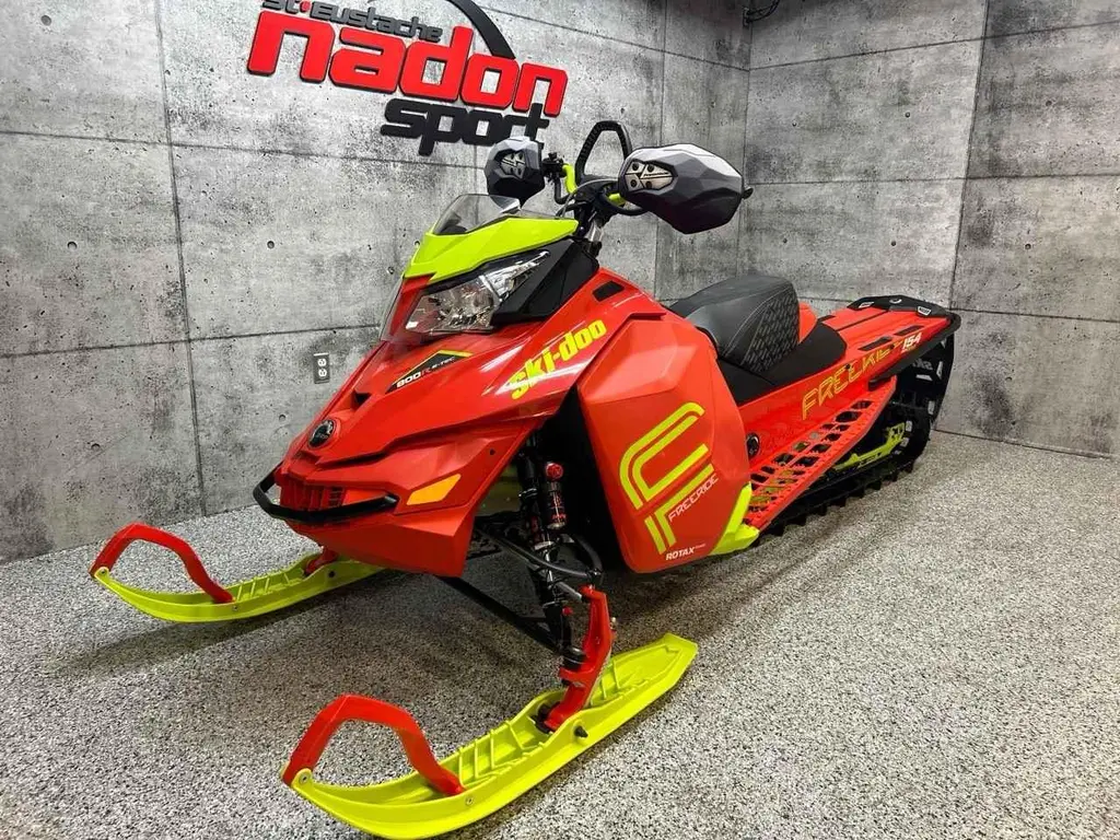 Ski-Doo FREERIDE 154 2016