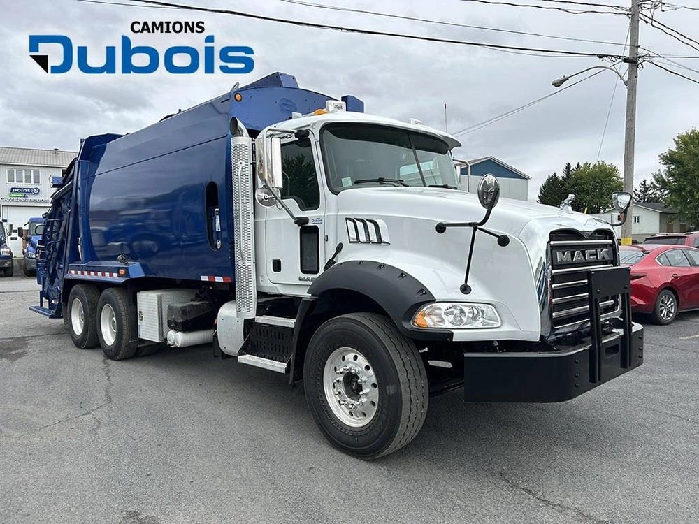 2016 Mack Gu813 alt